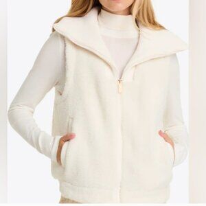 NWOT Draper James Teddy Faux Fur Vest